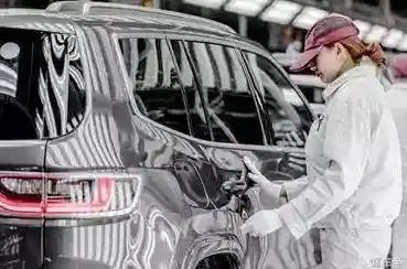 想体验最刺激的越野竞速?越野跑道模拟器4x4》让你一路闯关到底! 想体验最刺激的越野竞速?越野跑道模拟器4x4》让你一路闯关到底!