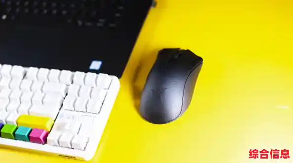 蝰蛇鼠标：专为游戏玩家设计的精准操控与舒适手感体验