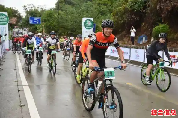 想体验全新山地车闯关乐趣？还不快试试登山赛车2晴空2.4版本！