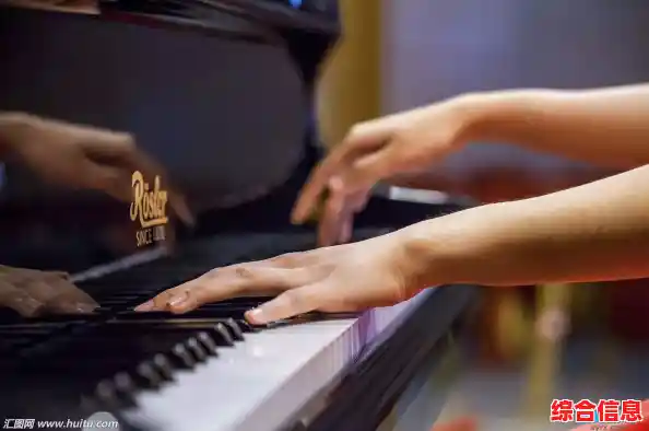 电脑钢琴：指尖轻触，演绎属于你的华美乐章