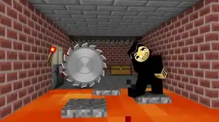 在《奶奶午夜熊模组》里与时间赛跑，你能成功避开老奶奶的追击吗？