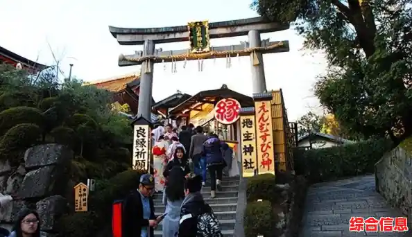 可爱角色和精致画面不够吸引?病病神社建造中》不来试试吗? 可爱角色和精致画面不够吸引?病病神社建造中》不来试试吗?