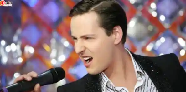 想体验文字与旋律的梦幻交织?试试大嘴歌唱家吧! 想体验文字与旋律的梦幻交织?试试大嘴歌唱家吧!