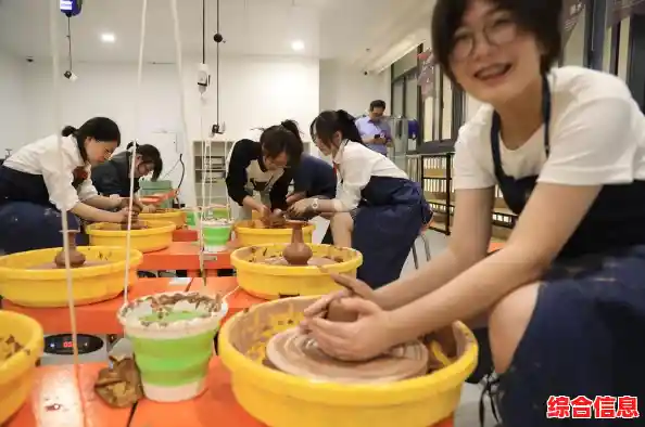 还在寻找刺激的科幻赛车游戏?宇宙挑战》让你在太空赛道尽享极速对决! 还在寻找刺激的科幻赛车游戏?宇宙挑战》让你在太空赛道尽享极速对决!