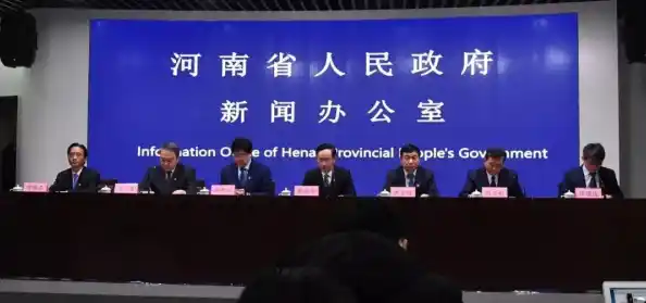 疫情下的郑州/郑州疫情还未到高峰期