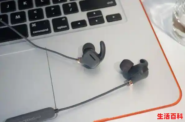 【电脑怎么设置休眠待机，电脑待机模式设置方法win7】