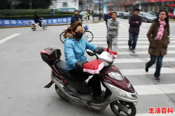 【用了一年之后。电瓶车充电。充12个小时可以吗，这样，对电池有好处，每年充一次？，电动车充电标准时间】